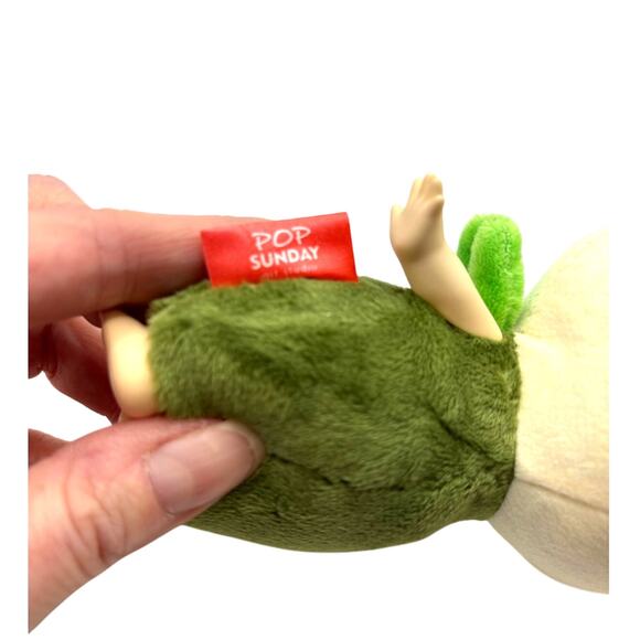 RARE Pop Sunday "Peachy Luck" Kewpie Doll, Get Lucky Kewpish Love, Open Box - Picture 6 of 9